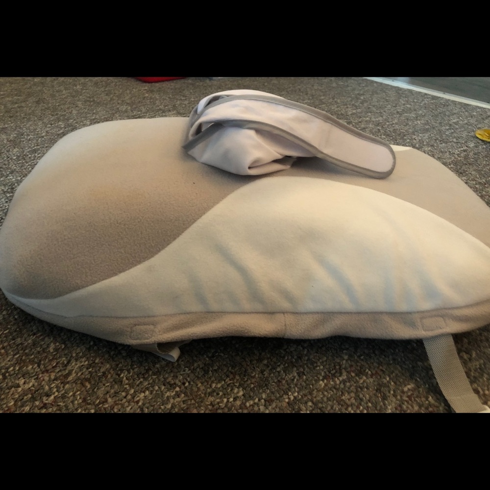 Babocush soothing cushion, easy swaddler
